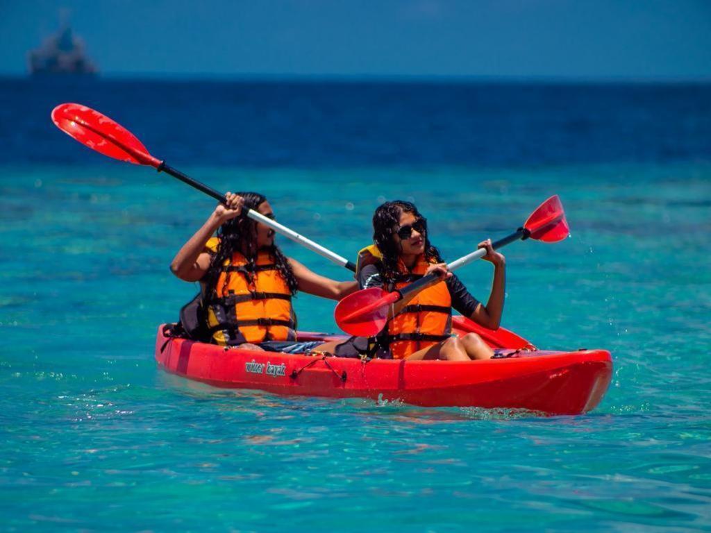 iHaven Thulusdhoo Hotel Buitenkant foto