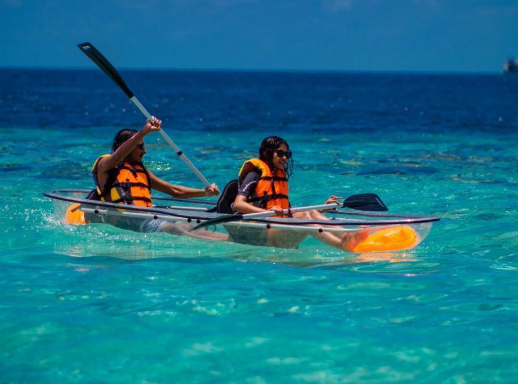 iHaven Thulusdhoo Hotel Buitenkant foto