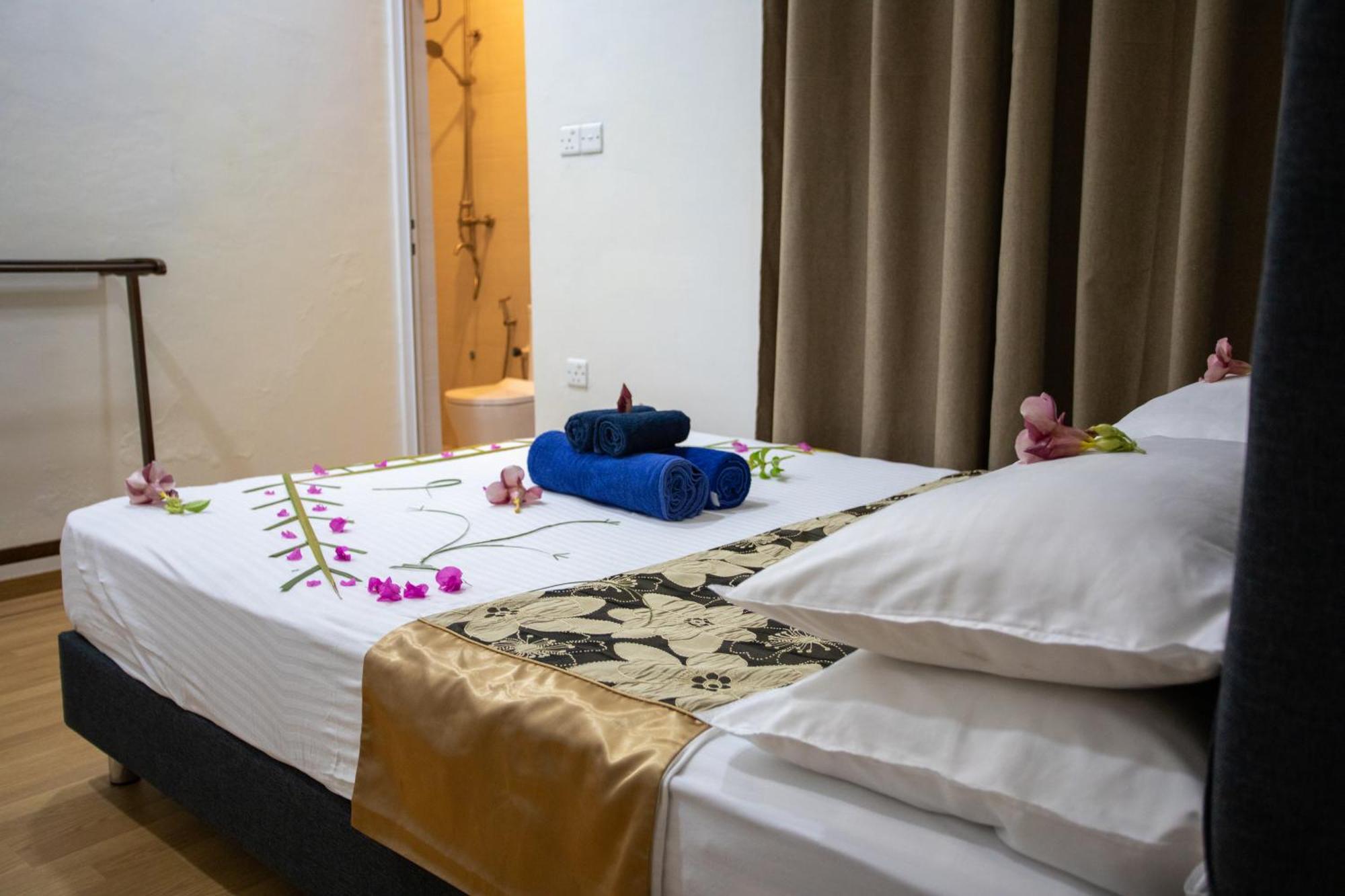 iHaven Thulusdhoo Hotel Buitenkant foto