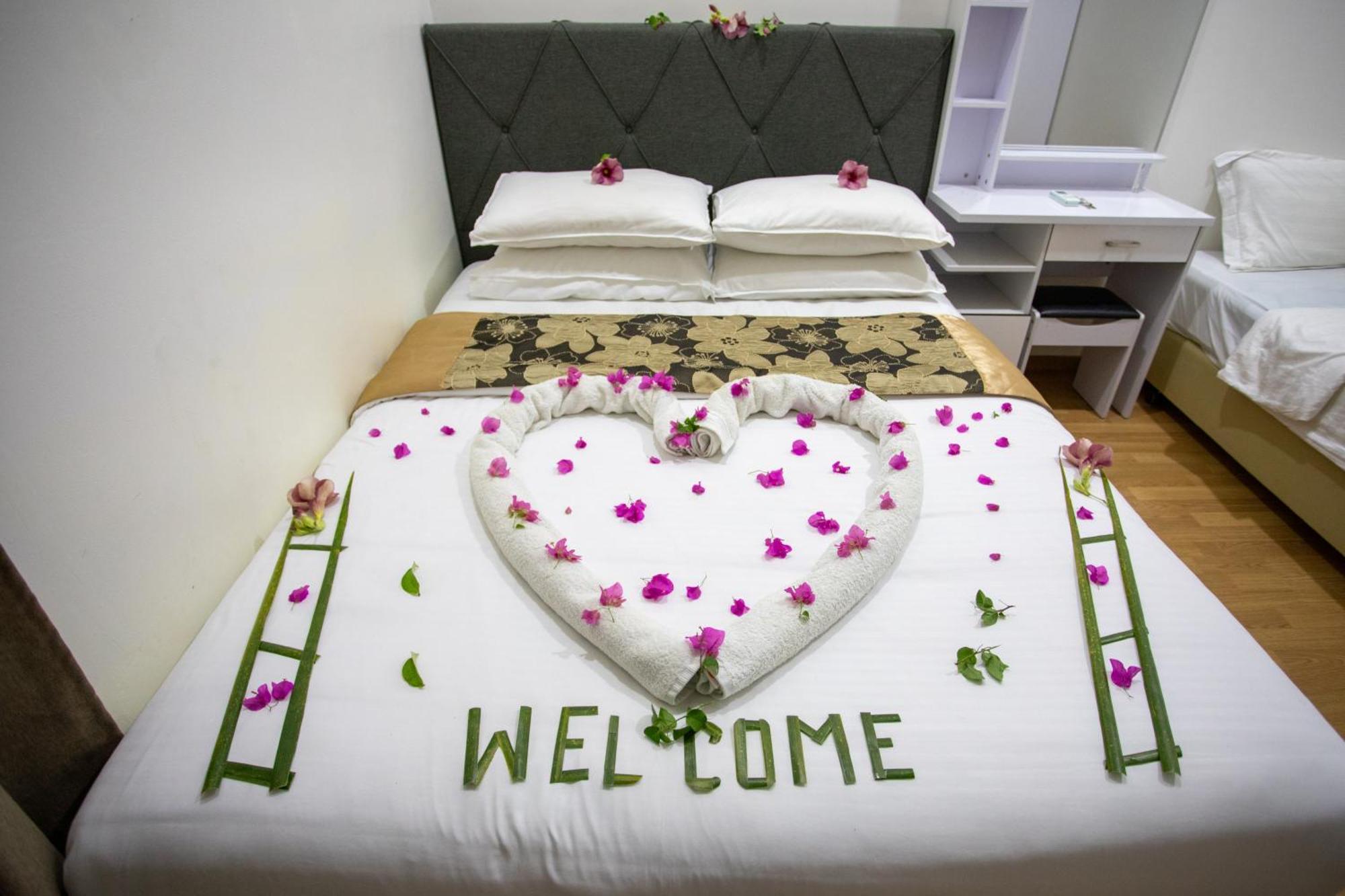 iHaven Thulusdhoo Hotel Buitenkant foto